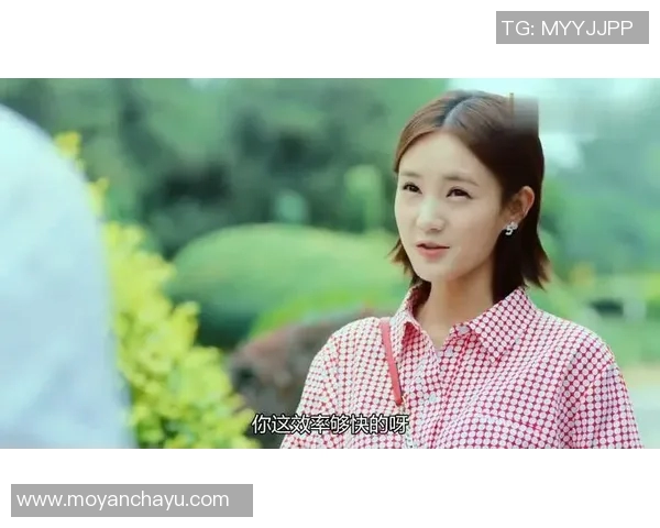 模仿足球明星搭讪技巧视频教你如何轻松吸引心仪对象的注意